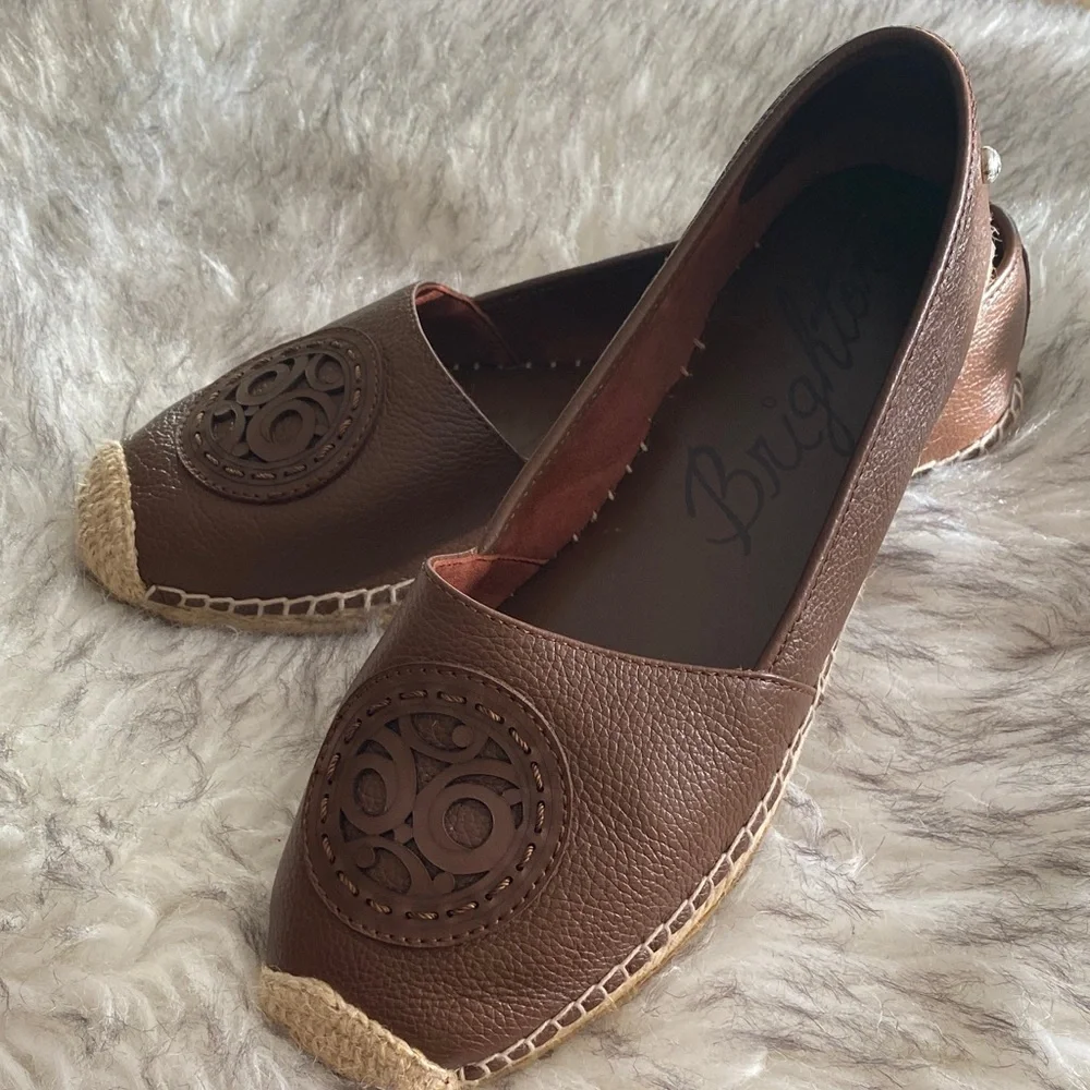 BRIGHTON Groove Brown Leather Slip-On Shoes